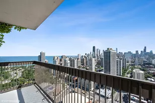 1660 N Lasalle Dr, Chicago, IL 60614 - Photo 16