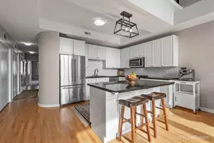1636 W Erie St, Chicago, IL 60622 - Photo 6