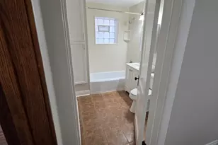 5048 W Agatite Ave, Chicago, IL 60630 - Photo 8