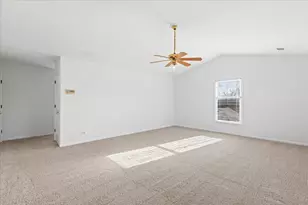 2321 Steeple Chase Circle W, Libertyville, IL 60048 - Photo 28