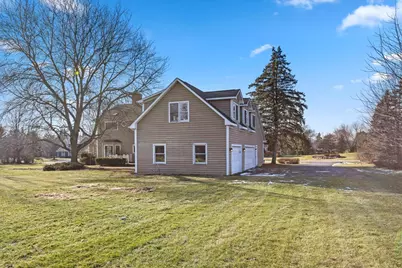 2321 Steeple Chase Circle W, Libertyville, IL 60048 - Photo 6