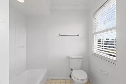 2321 Steeple Chase Circle W, Libertyville, IL 60048 - Photo 36