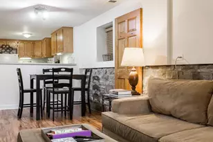 6109 S Greenwood Ave, Chicago, IL 60637 - Photo 16