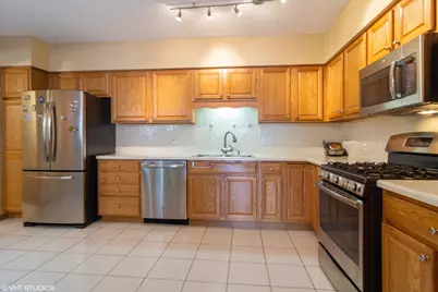 200 W Campbell Street #501, Arlington Heights, IL 60005 - Photo 8