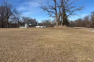 1487/1488 Lake Wildwood Dr, Varna, IL 61375 - Photo 1