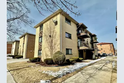 6334 W 65th Street #3N, Chicago, IL 60638 - Photo 1