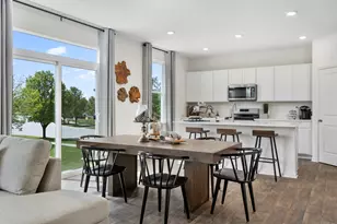 988 Sapphire Ln, Montgomery, IL 60538 - Photo 10