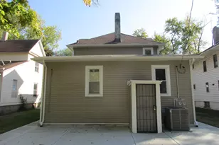 369 S Chicago Ave, Kankakee, IL 60901 - Photo 6