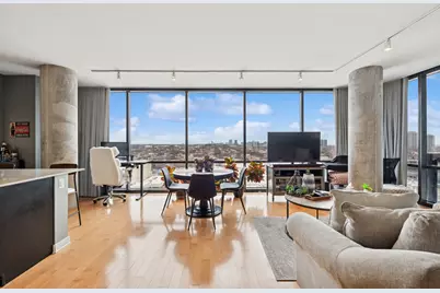 860 W Blackhawk Street #1504, Chicago, IL 60642 - Photo 2