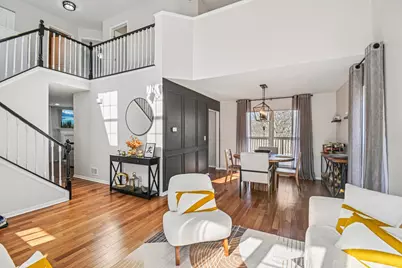 2834 Forestview Drive, Carpentersville, IL 60110 - Photo 4