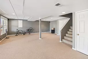 2834 Forestview Dr, Carpentersville, IL 60110 - Photo 32