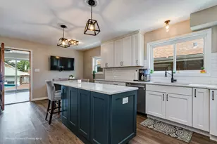 [Address not provided], Berwyn, IL 60402 - Photo 6