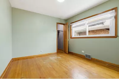 [Address not provided], Berwyn, IL 60402 - Photo 12