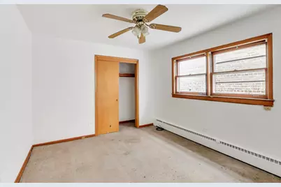 1833 Oak Park Avenue, Berwyn, IL 60402 - Photo 26