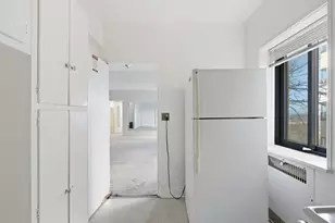 5056 N Marine Dr, Chicago, IL 60640 - Photo 14