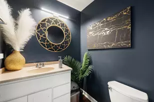 1211 Diane Ln, Elk Grove Village, IL 60007 - Photo 4