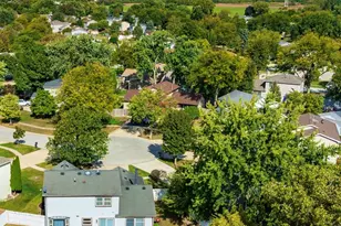 1211 Diane Ln, Elk Grove Village, IL 60007 - Photo 22