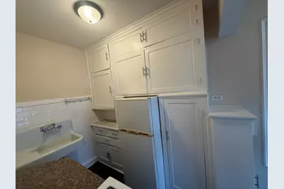 2801 N Keating Avenue #206, Chicago, IL 60641 - Photo 6