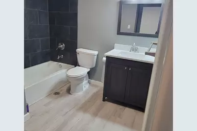 1273 E Chestnut Street, Kankakee, IL 60901 - Photo 16