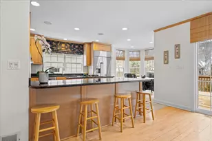 635 Melrose Ave, Kenilworth, IL 60043 - Photo 14