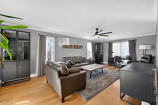 602 W Haven Dr, Arlington Heights, IL 60005 - Photo 6