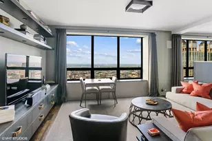 180 E Pearson St, Chicago, IL 60611 - Photo 16