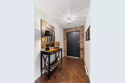 [Address not provided], Chicago, IL 60657 - Photo 2