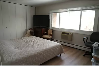 10381 Dearlove Road #2K, Glenview, IL 60025 - Photo 6