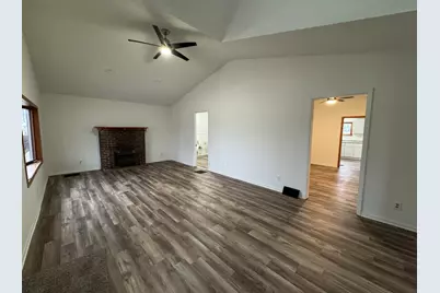 309 N 9th Street, Rochelle, IL 61068 - Photo 4