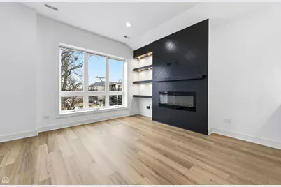 861 E 63rd Place #3, Chicago, IL 60637 - Photo 2