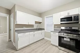 1217 N Harding Ave, Chicago, IL 60651 - Photo 10