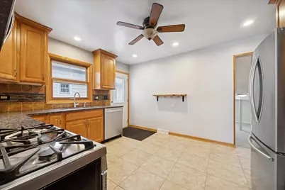 602 Prairie Avenue, Downers Grove, IL 60515 - Photo 10