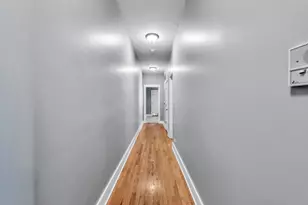 3208 W Wabansia Ave, Chicago, IL 60647 - Photo 24