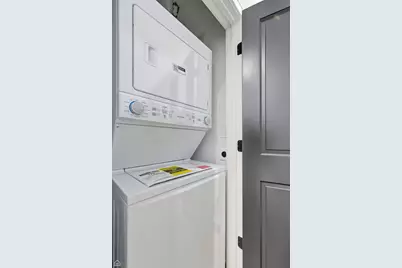 861 E 63rd Place #1, Chicago, IL 60637 - Photo 16