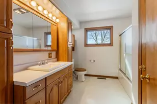 586 N US 45, Paxton, IL 60957 - Photo 16