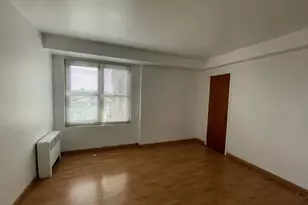 2610 W Balmoral Ave, Chicago, IL 60625 - Photo 10