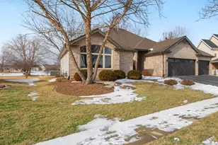 1401 Rolling Pass, Beecher, IL 60401 - Photo 2