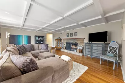 1001 Geneva Road, Saint Charles, IL 60174 - Photo 2