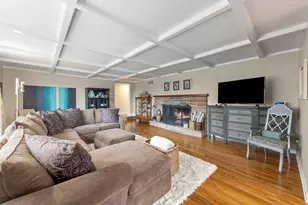 1001 Geneva Rd, Saint Charles, IL 60174 - Photo 2