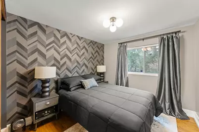 1001 Geneva Road, Saint Charles, IL 60174 - Photo 12