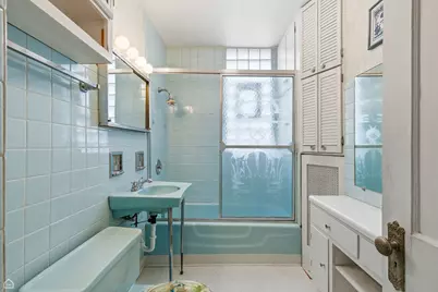 5040 W Patterson Avenue, Chicago, IL 60641 - Photo 10