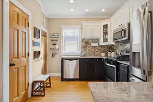 21 Division St, Algonquin, IL 60102 - Photo 10