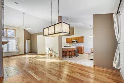 6700 Pondview Drive, Tinley Park, IL 60477 - Photo 8