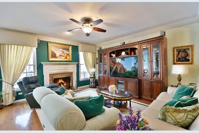 23 Red Tail Drive, Hawthorn Woods, IL 60047 - Photo 4