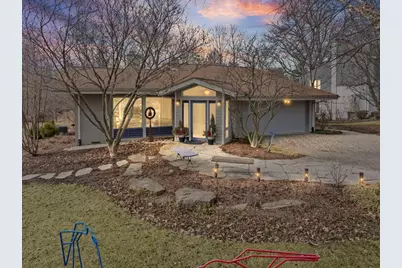 1990 Southridge Terrace, Northfield, IL 60093 - Photo 2