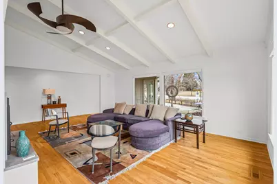 1990 Southridge Terrace, Northfield, IL 60093 - Photo 8