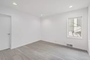 1990 Southridge Terrace, Northfield, IL 60093 - Photo 20