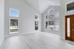 1137 Fieldstone Ln, Bartlett, IL 60103 - Photo 2