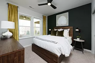 242 Mary Dr, Schaumburg, IL 60193 - Photo 10