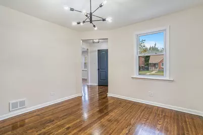 7604 S Campbell Avenue, Chicago, IL 60652 - Photo 4